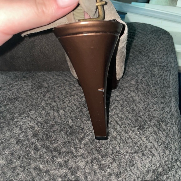 Stuart Weitzman Heels - Picture 4 of 7